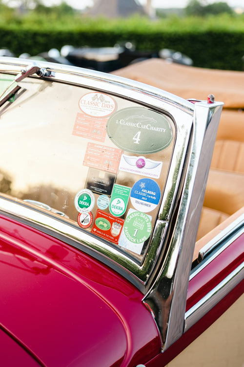 10 Creative Car Dashboard Decorations to Elevate Your Driving Experience
