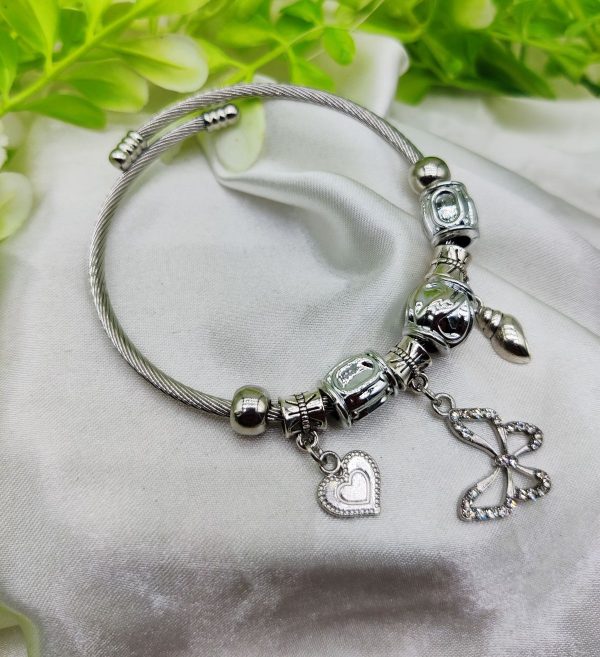 Imported Bracelet With Heart - SHOPIZEM