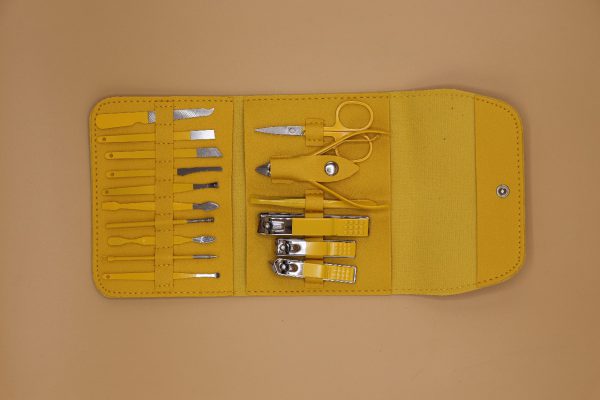 Manicure Pedicure Kit